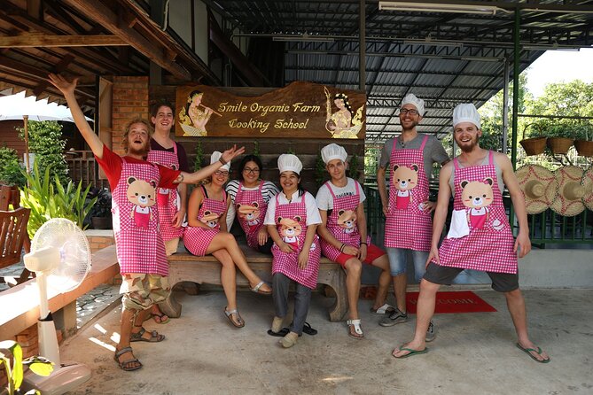 Half-Day Thai Cooking Class at Organic Farm in Chiang Mai - From Chiang Mai hotel to local market