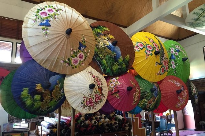 Half Day Traditional Handicraft Craftsmanship Tour from Chiang Mai - Handwoven silk in the San Kamphaeng craft district