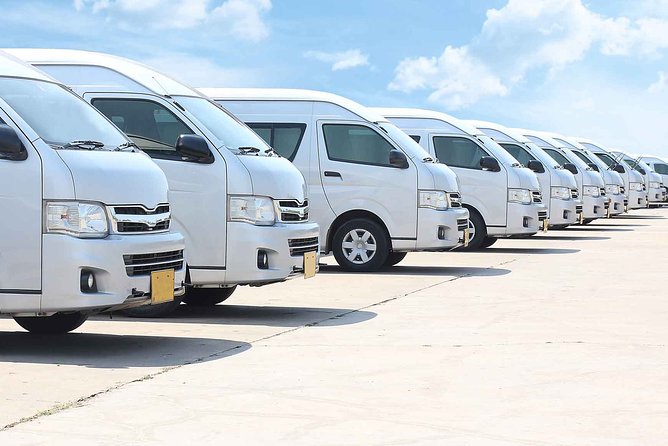 Hassle-Free Private Arrival Transfer from Chiang Mai Airport - Why a private car can be worth the price