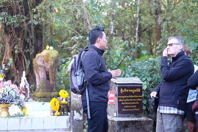 Inthanon Day Trip from Chiang Mai with Lunch - Group or Private - The Twin Pagodas and their royal gardens