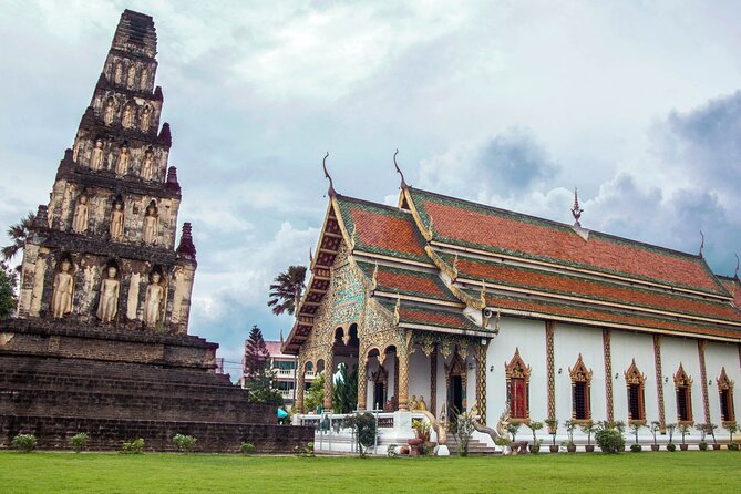 Lamphun and Lampang City Temples Small Group Tour – Full Day - Wat Chedi Sao Lang and the Twenty Pagodas