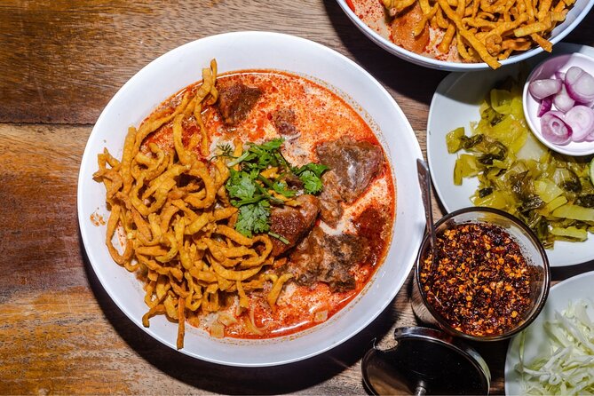 Lanna Kingdom Chiang Mai Food Tour with 15+ Tastings - Six stops, many different kinds of food