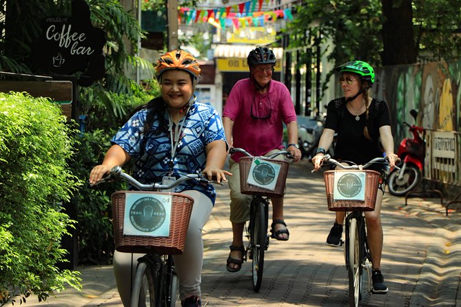 LIFECYCLING - Half Day City Bike Tour - Chang Klang, temples, and narrow lanes