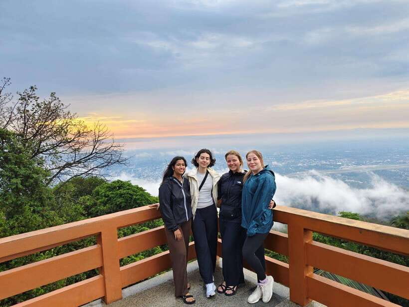Monk trails hike, Wat Phalat, Monk chanting, Wat Doi Suthep. - Leaving Chiang Mai at 3:20 pm