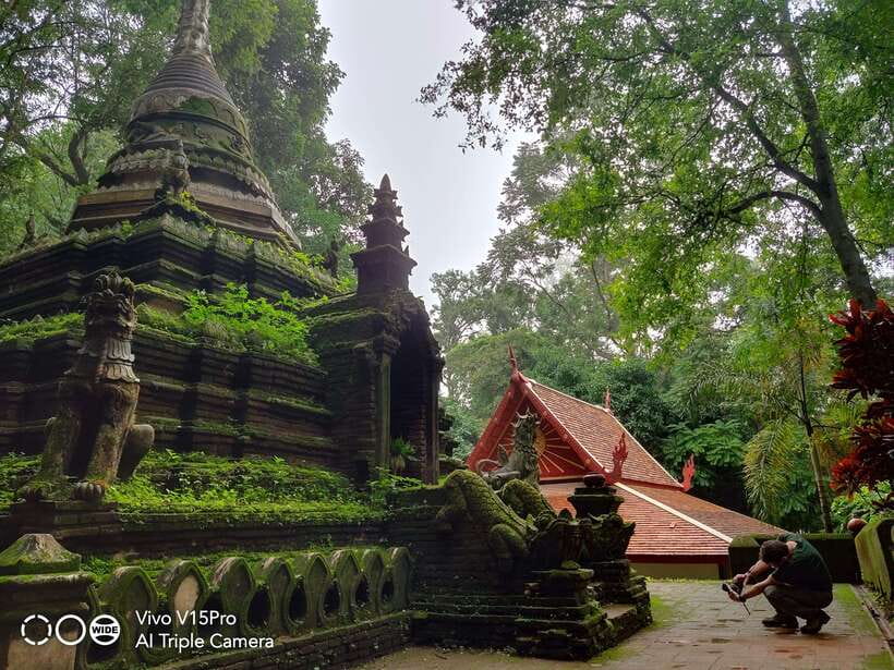 Monk trails hike, Wat Phalat, Monk chanting, Wat Doi Suthep. - What to bring for the walk and temples