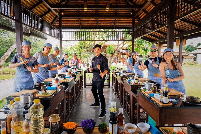 Morning Thai Cooking with Grandma - Market Visit & Farm Tour - Key points to know before booking