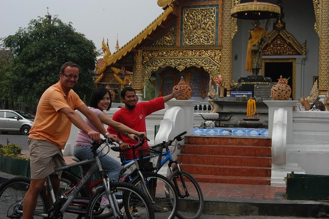 No.1 Chiang Mai: Historical City Bike Tour - Temples and pagodas, with less cycling than you may expect