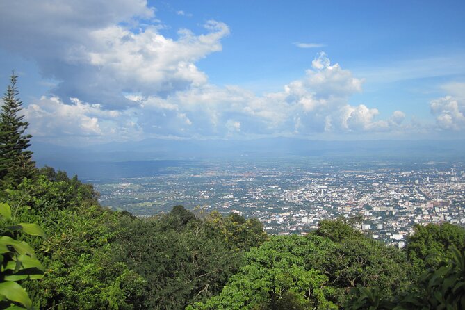 No1. Chiang Mai City Hiking, Biking & Kayaking Triathalon - Lunch and a swim at Huay Tueng Thao