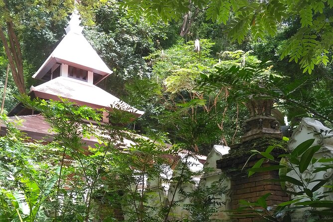 No1. Chiang Mai City Hiking, Biking & Kayaking Triathalon - What the $100.52 price covers