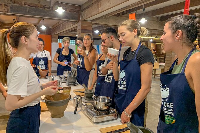 Northern Thai Cooking Experience in Chiangmai - Key points