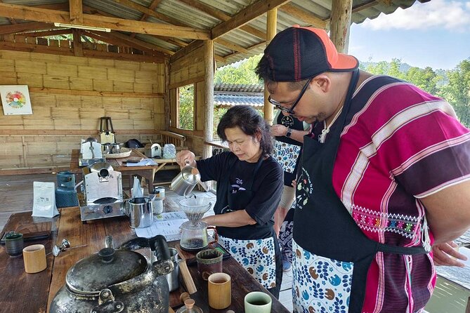 Off the Map Chiang Mai Jungle Coffee Trek Roast and Brew - A simple Karen-style vegetarian lunch