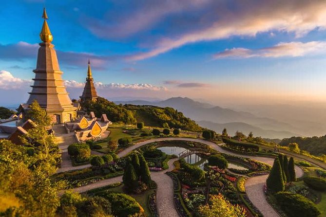 Private: 3 days 2 night trip: ChaingMai-Chaingrai- The Golden Triangle trip - Chiang Rai finishes with a famous white temple