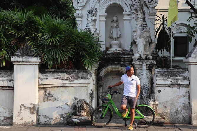 Private Chiang Mai Half-Day Bike Tour - The Iron Bridge and the Wat Gate area
