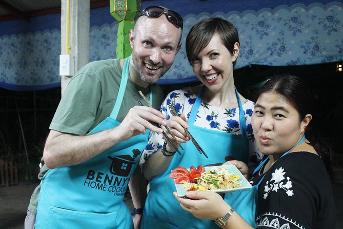 Private Dinner Cooking Class with Benny in Chiang Mai - From a 4:30 p.m. pickup to a local market