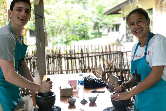 Private Dinner Cooking Class with Benny in Chiang Mai - Eating in a Chiang Mai home