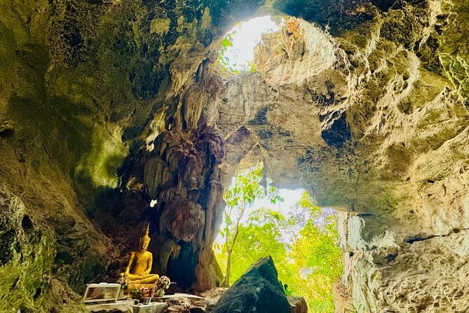 Private Guided Rainbow Cave Unseen Canyon and Lanna temple - Ob Khan National Park and its narrow gorge