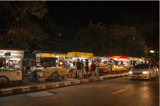 Private Half-Day Tour The Old Chiang Mai City With Street Foods - Private transport, timing, and pace