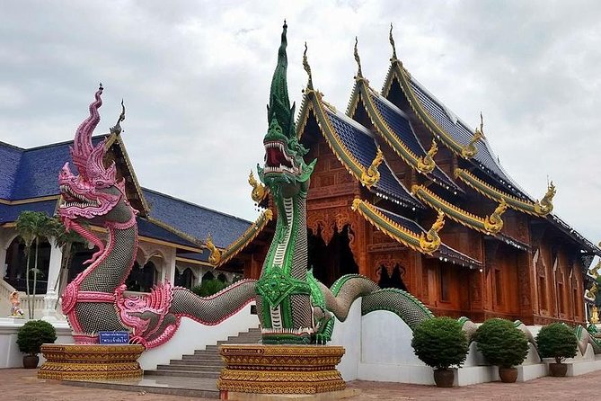Private tour Chiang Dao cave ,Temples,Sticky waterfall - Wat Ban Den gives the morning a peaceful start