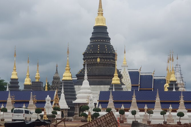 Private tour] Perfect day! Sticky waterfall + ChiangDao Cave + Wat BandenTemple - Booking advice and final verdict