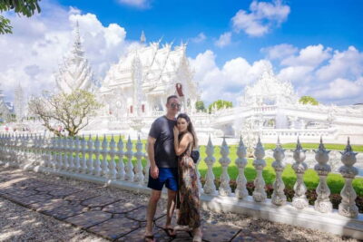 Red, Blue, White Temples & Hot Spring Trip from Chiang Mai