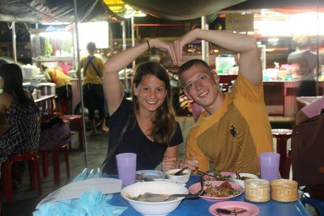 Small-Group Chiang Mai Evening Street Food Tour - Who should book it