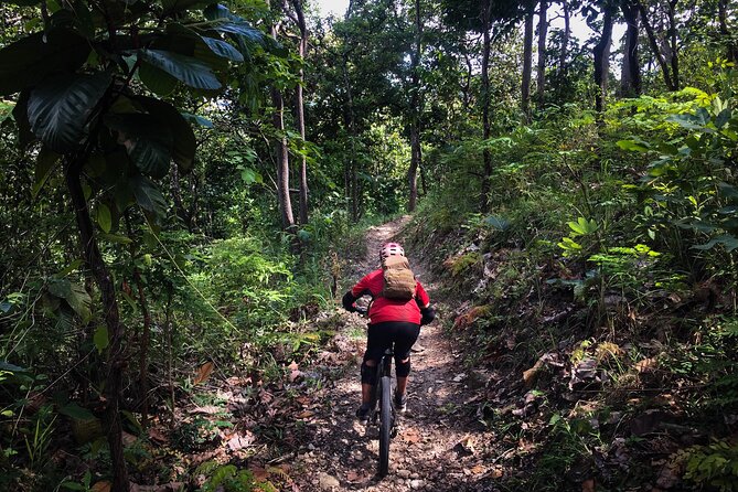 Smoke on the Water Trail Mountain Biking Tour Chiang Mai - Heat, trail difficulty, and the right rider