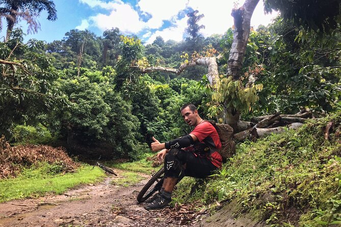 Smoke on the Water Trail Mountain Biking Tour Chiang Mai - Waterfalls and Hmong hill-tribe life add purpose
