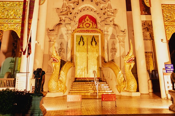 Sunlight or Moonlight: Chiang Mai City Tuk Tuk Tour - Booking, weather, and cancellation details