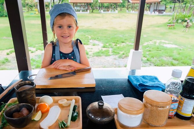 Sunset Thai Cooking with Grandma - Farm & Evening Feast - How the sunset changes the experience