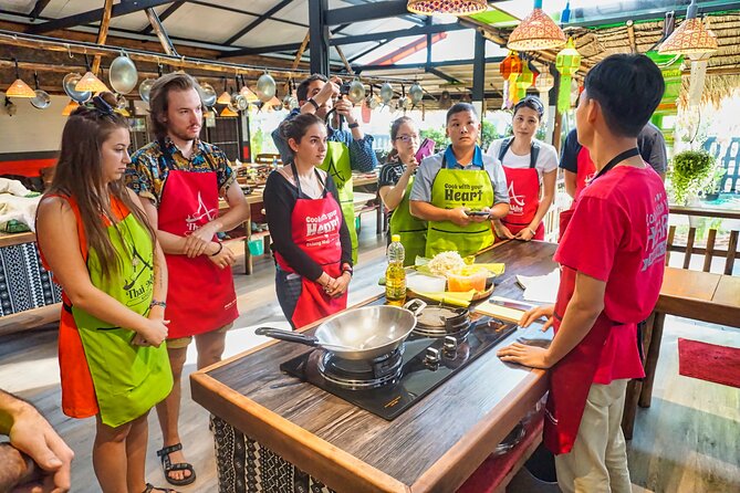Thai and Akha Cooking Class in Chiang Mai - Pickup, timing, and practical details