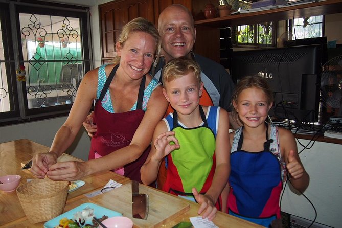 Tomyumthai Cooking Class in Chiang Mai - Morning or afternoon: which session fits?