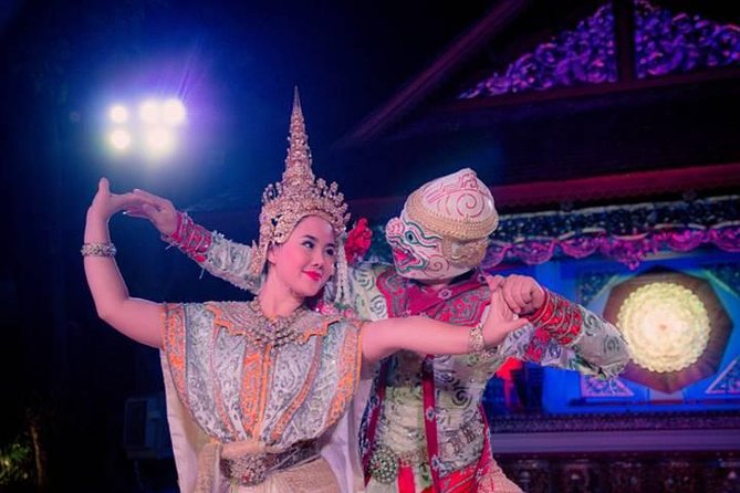 Traditional Khantoke Dinner and Show from Chiang Mai - How to make the evening go better