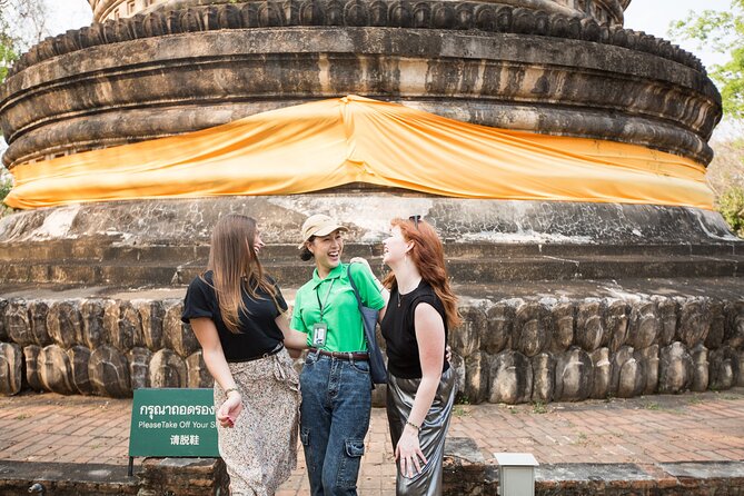 Wat Umong and Doi Suthep Temples Evening Tour - Practical tips for a smoother evening